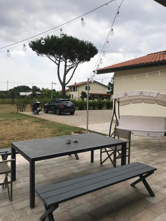 L'Alloggio Del Capitano Viareggio Bagian luar foto